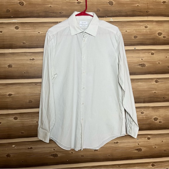 Calvin Klein Other - 5/$25‎ Calvin Klein slim fit stretch long sleeve bottomsdown shirt size large